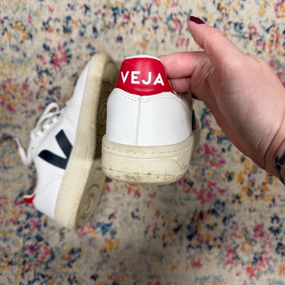 Veja White Red Blue V 10 Leather Sneakers‎ - Picture 4 of 9